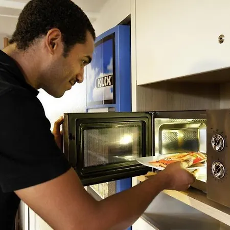 Ibis Budget Est Porte D'aubagne Hotel Marseille