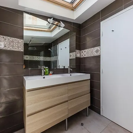 Chez Nous - 7 Sur Le Vieux Port Daire