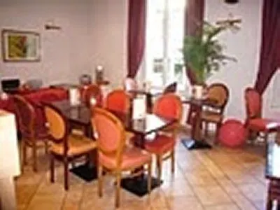 Hotel Adonis Vieux Port - Du Palais Marseille