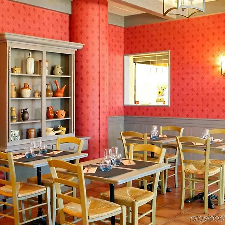Ibis Centre Gare Saint Charles Отель 3*