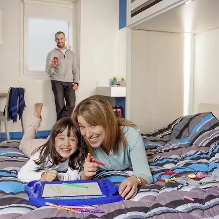 Ibis Budget Est Porte D'aubagne Hotel Marseille