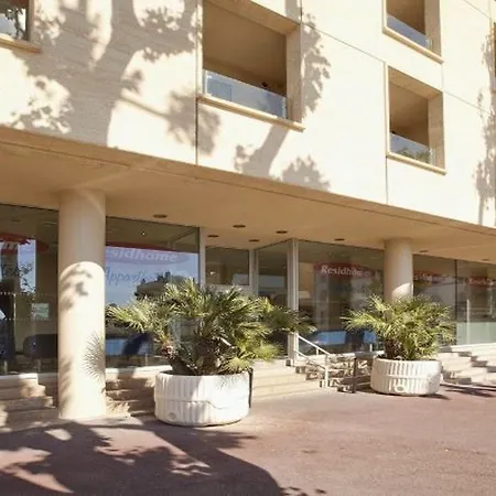 Zenitude Residences Saint-charles 3*