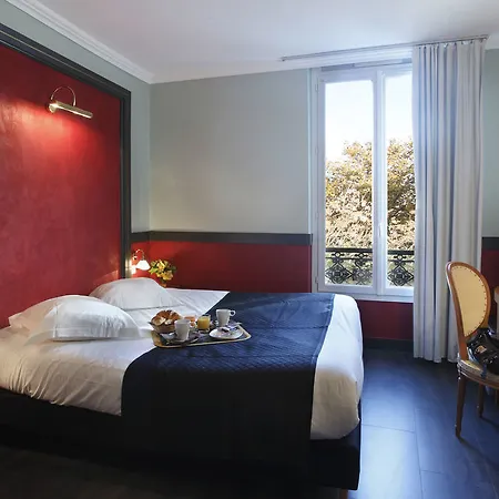 Adonis Vieux Port - Du Palais
