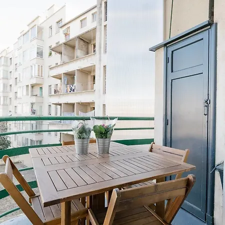 Apartment Flat Saint Charles