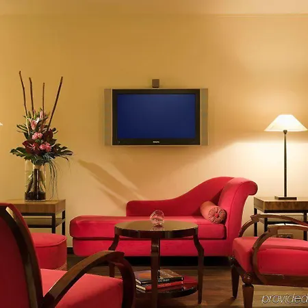 Massalia Hotel