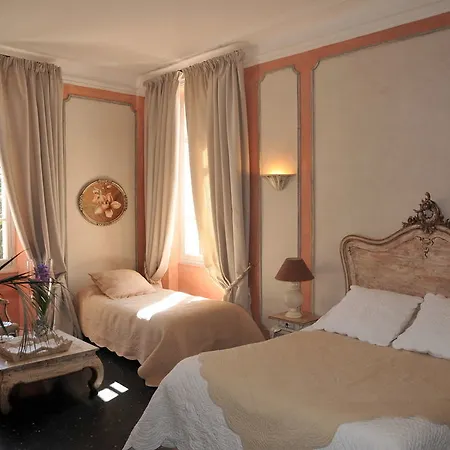 Valflor D'hotes Et 3* Marseille