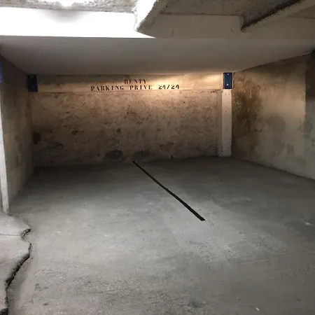Renty Cote Parc Parking Inclus Marseille