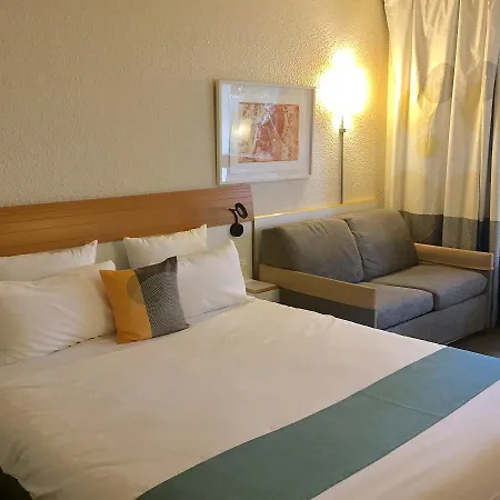 Novotel Est 4*