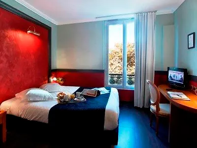 Adonis Vieux Port - Du Palais Marseille