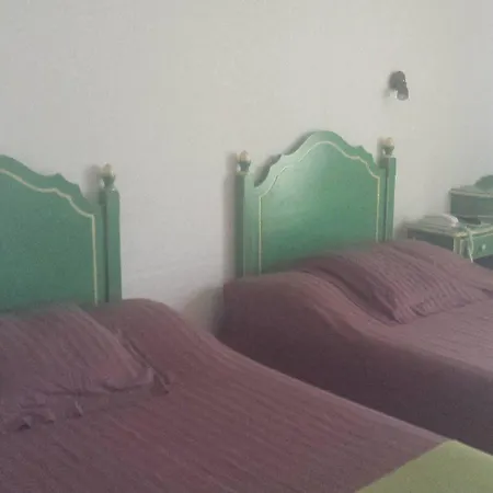 Hotel Le Cesar Plan-de-Cuques