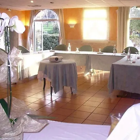 Le Cesar Hotel