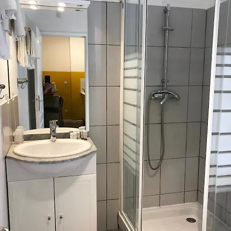 D'edmond Sylvabelle Apartment Marseilles
