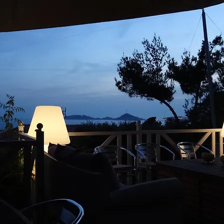 La Luna Of - D'architecte Bed & Breakfast Marseilles