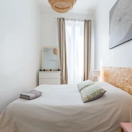 La Dolce - T3 Les Reformes Apartment
