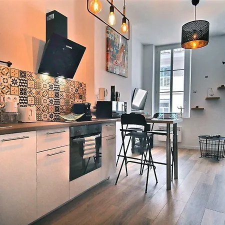 Apartmán Neuf Hyper Centre _ Saint Ferreol Marseille