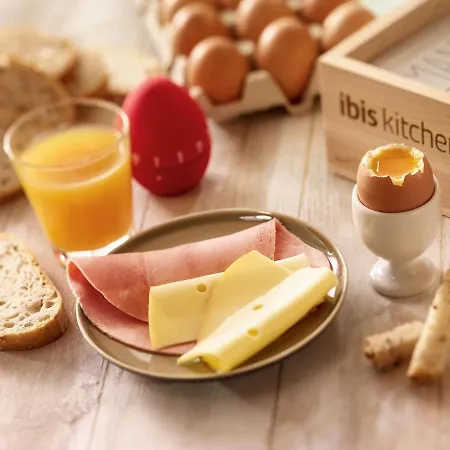 Ibis Timone 3*