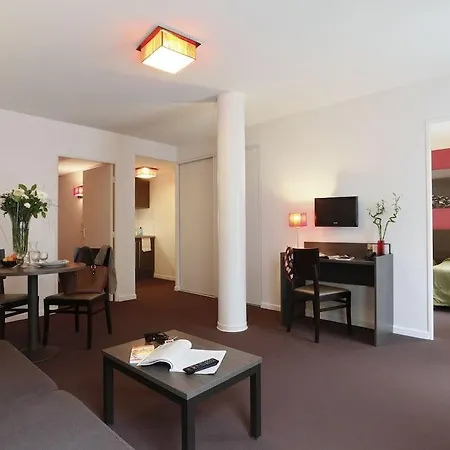 Aparthotel Adagio Access Saint Charles 3*