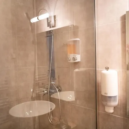 Apartment 5 Minutes Saint Charles *