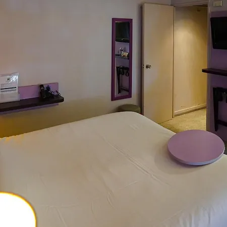 Ibis Styles Centre Prado Place Castellane Hotel Marseille