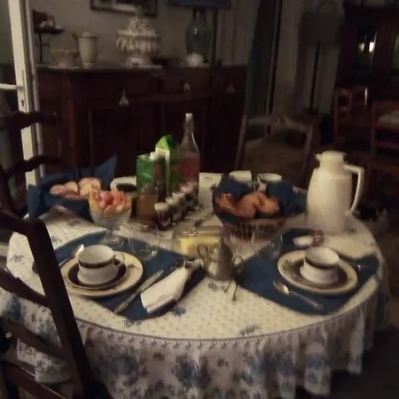 Chez Regine Et Gregoire Bed & Breakfast *