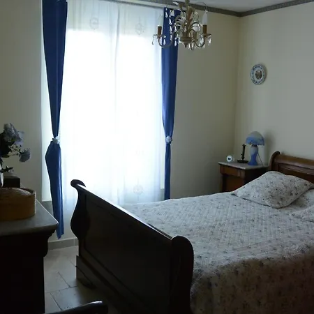 Chez Regine Et Gregoire Bed & Breakfast
