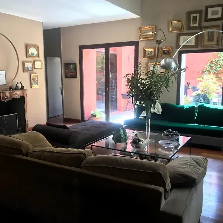 Les De L'abbaye Bed & Breakfast Marsiglia