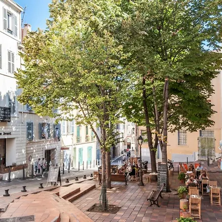 Apartment Stylish 1-bedroom With Ac Panier District Of Welkeys *
