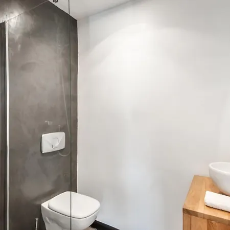 Stylish 1-bedroom With Ac Panier District Of Welkeys Apartment