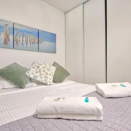 Le Bonheur Des Catalans Apartment Marseille