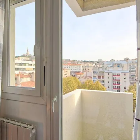 Le Bonheur Des Catalans Marseille