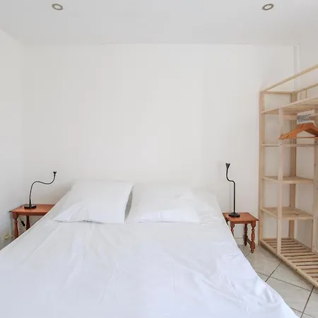 With Terrace At 150 Meters From The Sea * Marseille