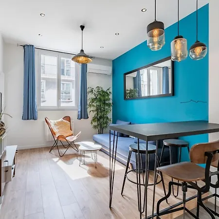 Apartment Ideal Location : The Best Equipment Clim...