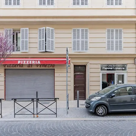 Apartment Ideal Location : The Best Equipment Clim...