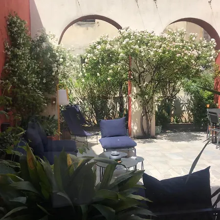 Bed & Breakfast Les De L'abbaye