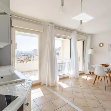 Apartment Standing 2 6 Pers Clim Parking Jo *