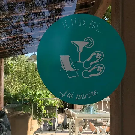 D Hotes Au Coeur Des Oliviers Homestay Marseille