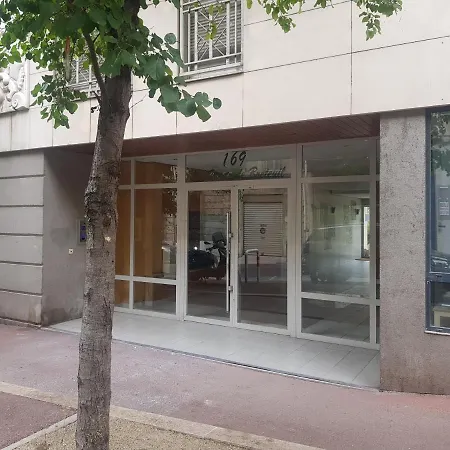 Apartment Standing 2 6 Pers Clim Parking Jo Marseille
