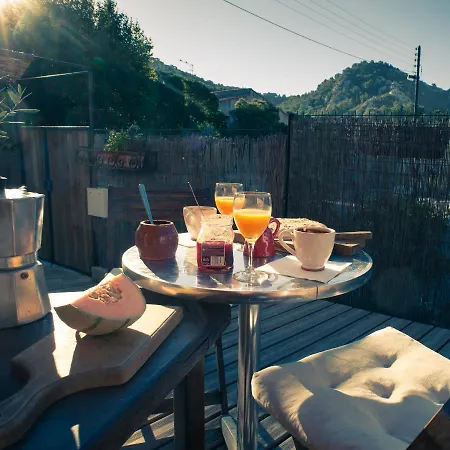 Couette-café La Des Calanques *