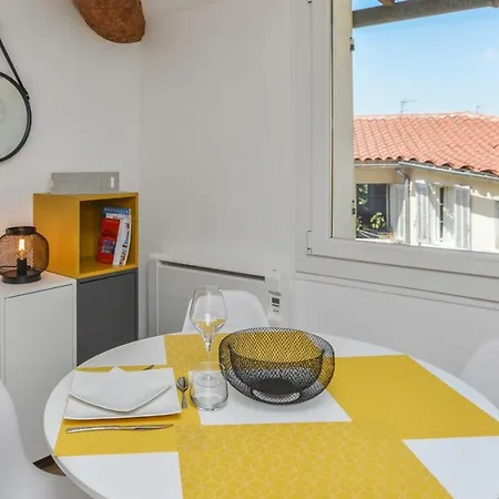 Apartment Panier's Sun Nice 1-bedroom In Historic Center Welkeys