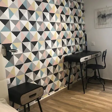 Apartment Panier's Sun Nice 1-bedroom In Historic Center Welkeys Marseille