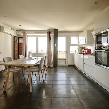Superbe Loft 60 M² Avec Balcon Vue Sur La Mer Et La Major *