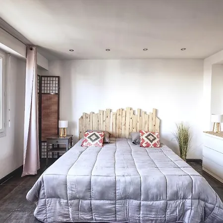 Superbe Loft 60 M² Avec Balcon Vue Sur La Mer Et La Major