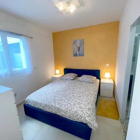 Apartment La De La Pointe Rouge *