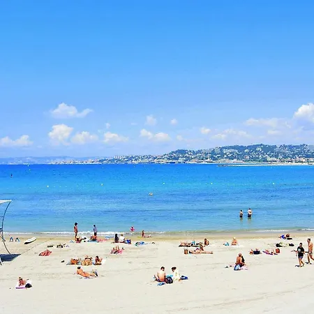 La De La Pointe Rouge Marseille