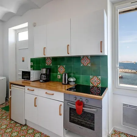 Cabanon De Malmousque Marseille