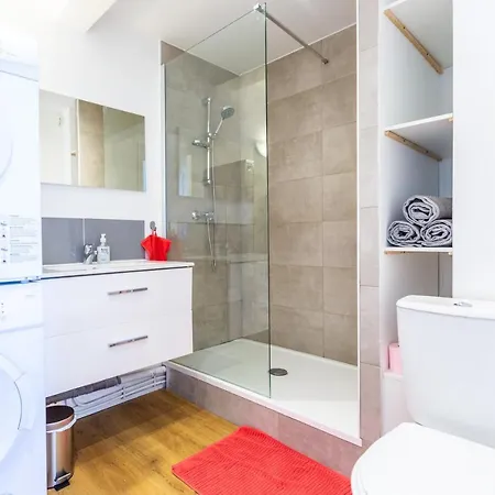 Superbe 100m2 - 2 Balcons - Proche Gare - Climatise *