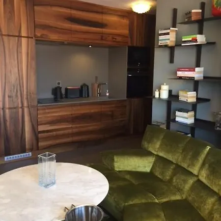 Lejlighedshotel Privee Du Balcon Du Vieux Port 4*