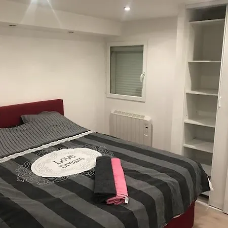 Mars2 Apartment