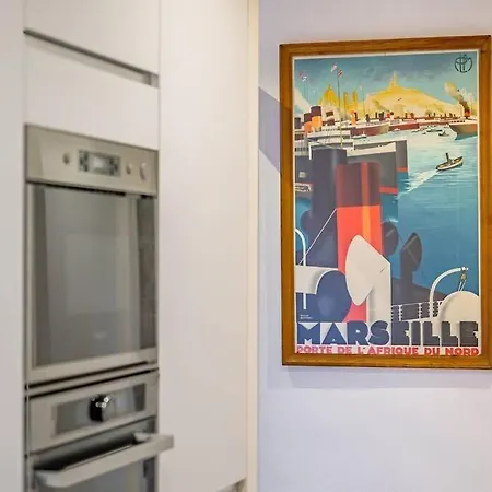 5*, Climatise, Avec Terrasse Au Quartier Le Panier Apartment *