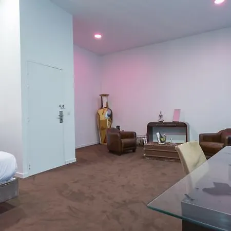 Music Hotel 3*